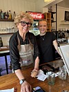 Astrid Breivik, Pia Stigen Mathisen, Halhjem kafé
